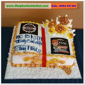 Bánh Sinh Nhật Cuốn Sách - RT48